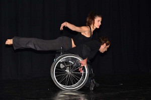 Eκδήλωση ΠΕΡΑ ΑΠΟ ΣΥΝΟΡΑ